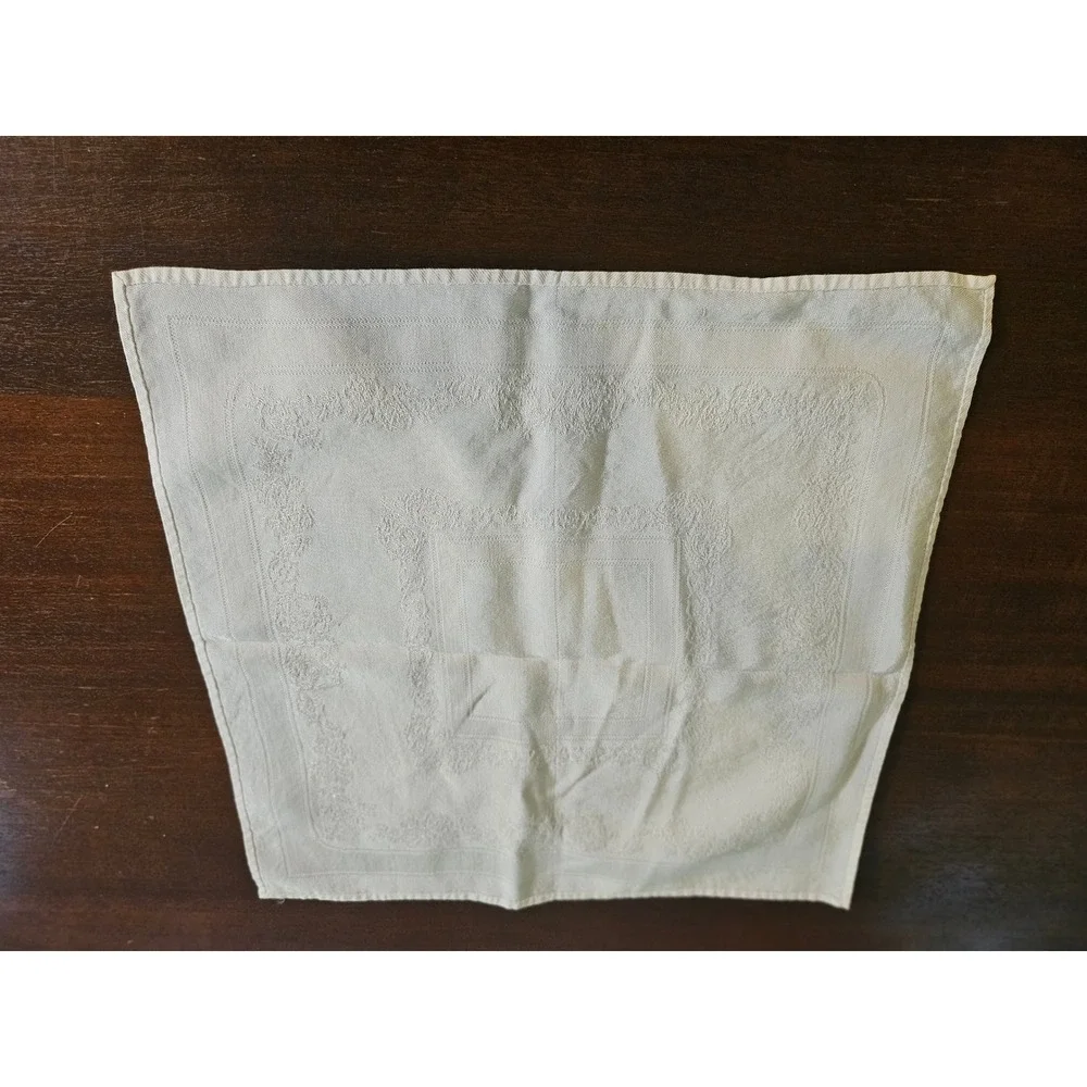 Damask Cloth Napkins Unisex 16x16 Cream Floral Scrollwork Set of 6